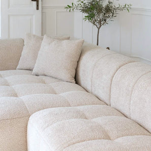 Bora Sofa i Beige Boucle - Venstrevendt - 240 cm