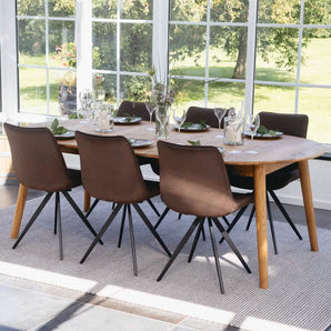 Venus Rundt Spisebord M. Tillægsplader - Natur Egetræ Ø120-170-220 cm