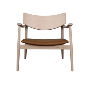 Lara Loungestol i Lys Naur eg m. Brun PU sæde