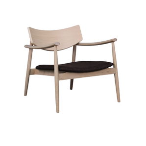 Lara Loungestol i Lys Naur eg m. Brun stof sæde
