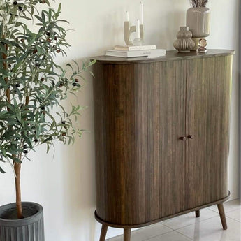 Trewood Jalousiskab i Smoked Eg - 120 cm - Hofstra & Wagner