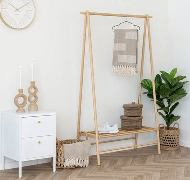 Garderobe indretning: Sådan indretter og sorterer du din garderobe