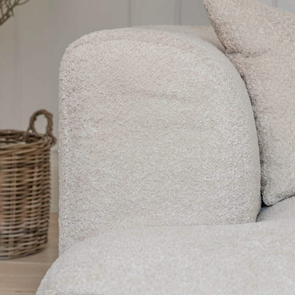 Bora Sofa i Beige Boucle - Højrevendt - 240 cm