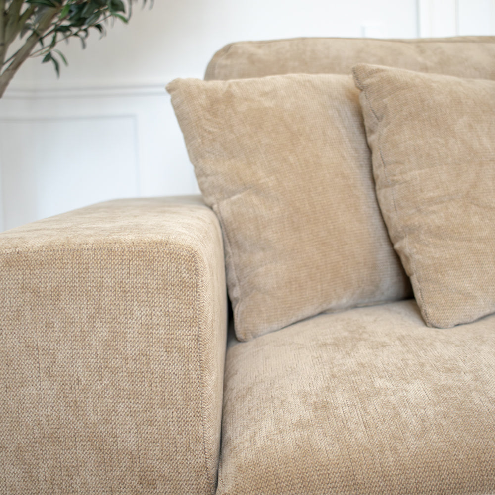 Callie 3-pers sofa 300 cm - inkl. puf - Karamel