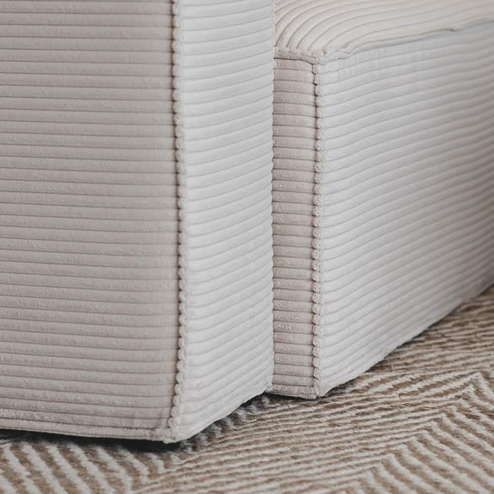 Ollie Sofa - Lys Bredriflet Fløjl 230 cm