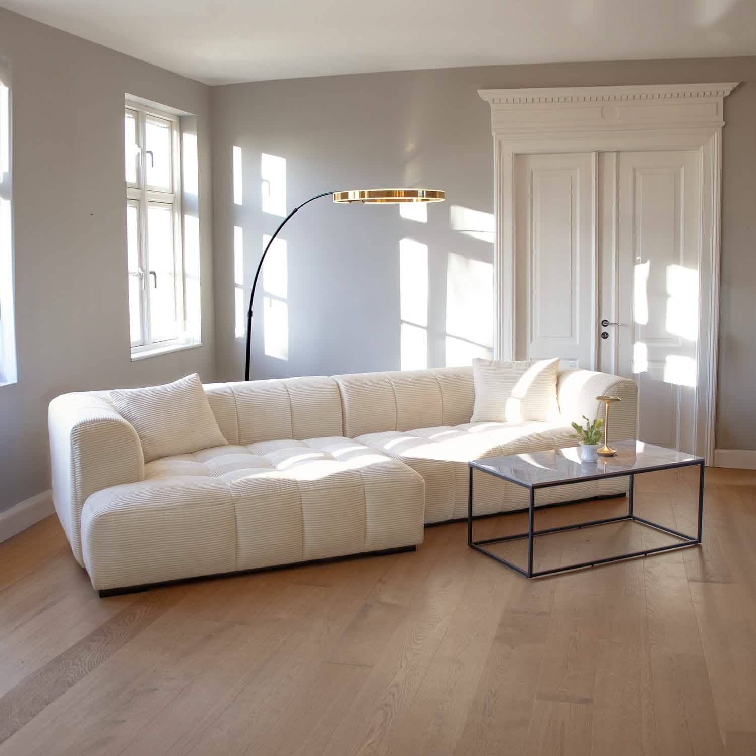 Bora Sofa i Lys Bredriflet Fløjl - Venstrevendt - 300 cm