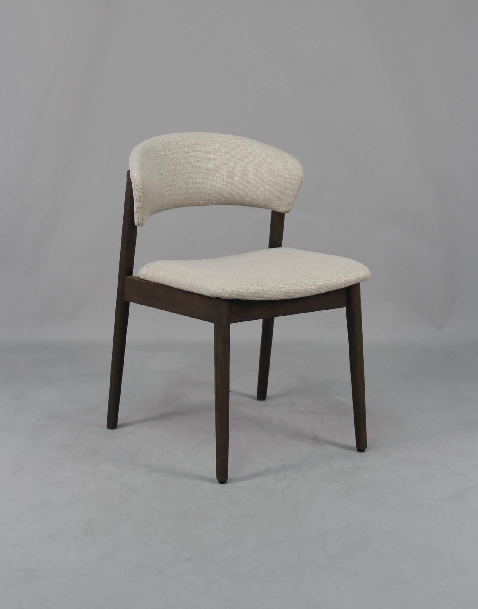 Hanna Spisebordsstol - Smoked Egetræ m. beige sæde