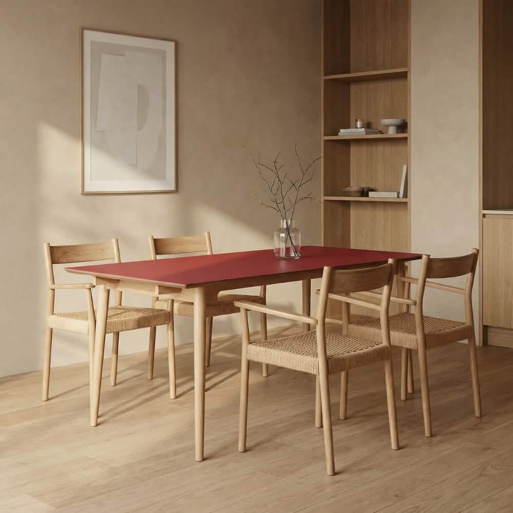 Holms Spisebord i 180 cm, inkl. plader i natur eg og bordeaux