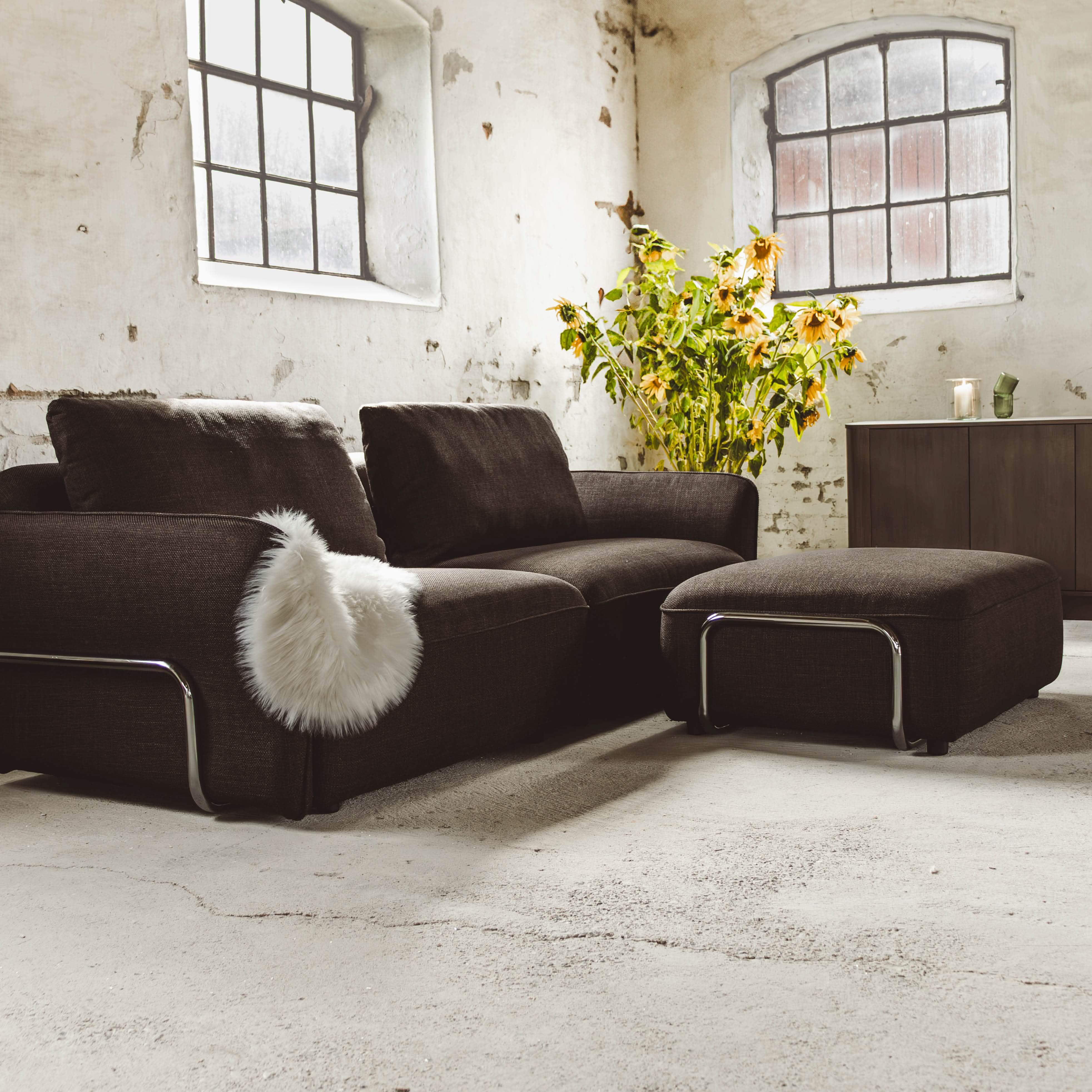 Lino Sofa m. Puf m. Chrome Stel - 230 cm - Brun