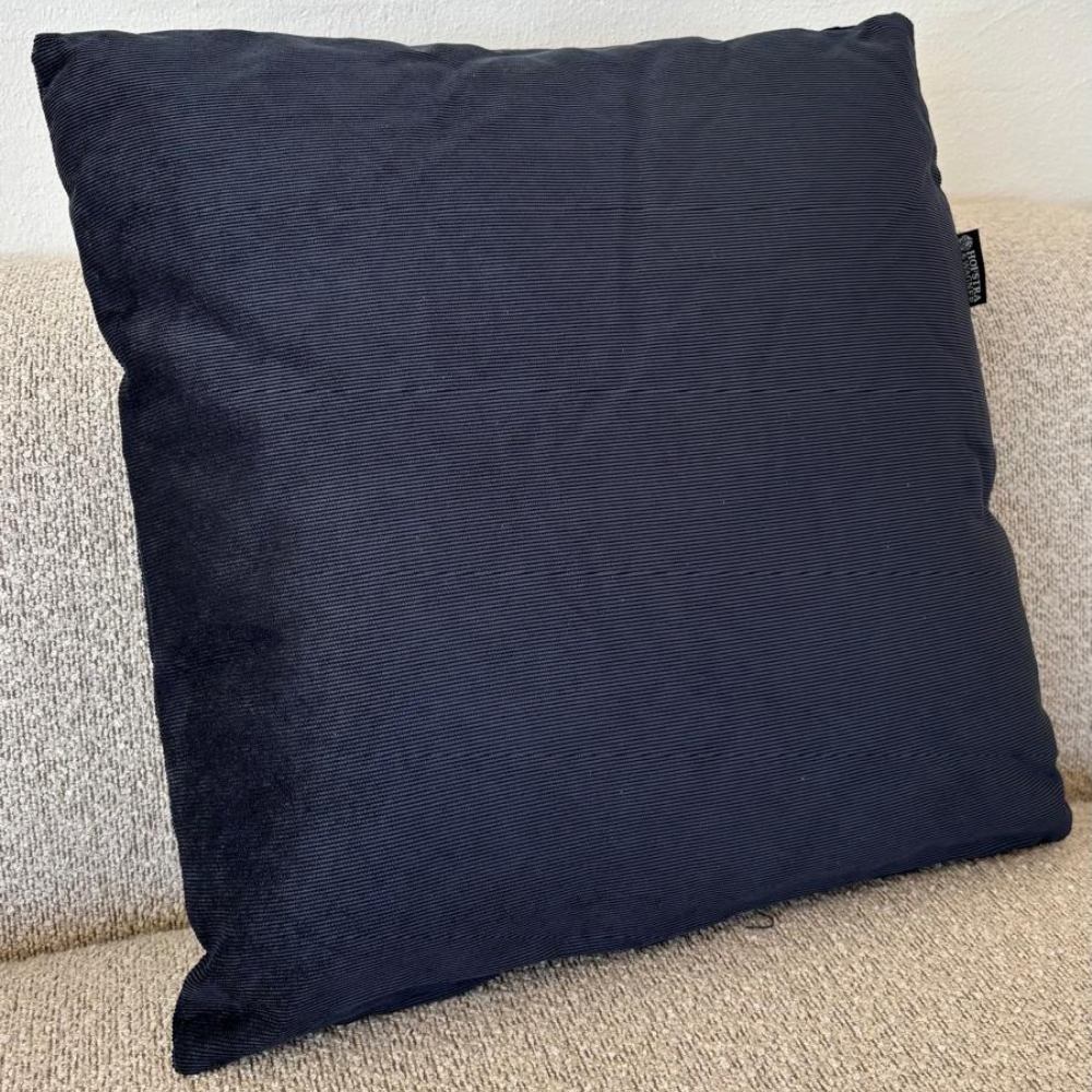 Pyntepude - 45 x 45 cm - Mørkeblå Fløjl