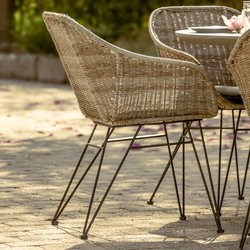 Sandefjord Havestol - Natur Rattan inkl. sort hynde
