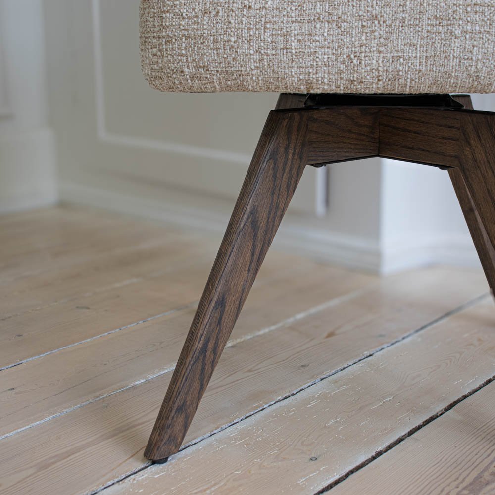 Verdal Spisebordsstol i Beige Bouclé m. Smoked eg ben
